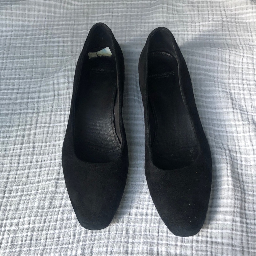 Vagabond Black Suede short heels, size 38